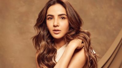 Radiant Rose Gold Jasmin Bhasin’s Sleek Silky Glamour