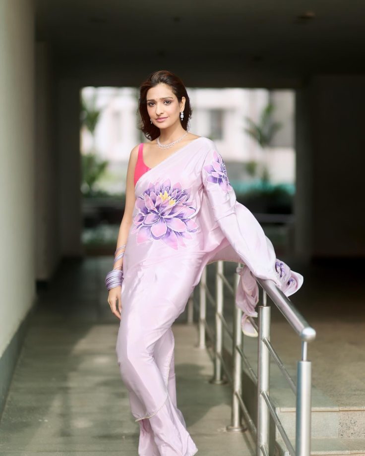 Bhagya Lakshmi Star Aishwarya Khare Redefines Saree Elegance With A Bold Twist - See Pics 953550
