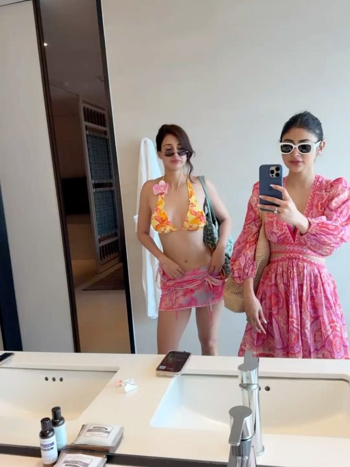 Disha Patani Turns 33, Mouni Roy Calls Her ‘Beautiful Lil Sis’ 951749