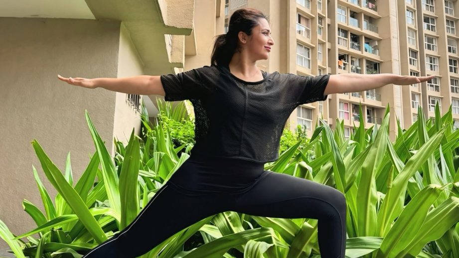 Divyanka Tripathi Inspires To Be Fit This Yoga Day, Shares An Important Message 952858