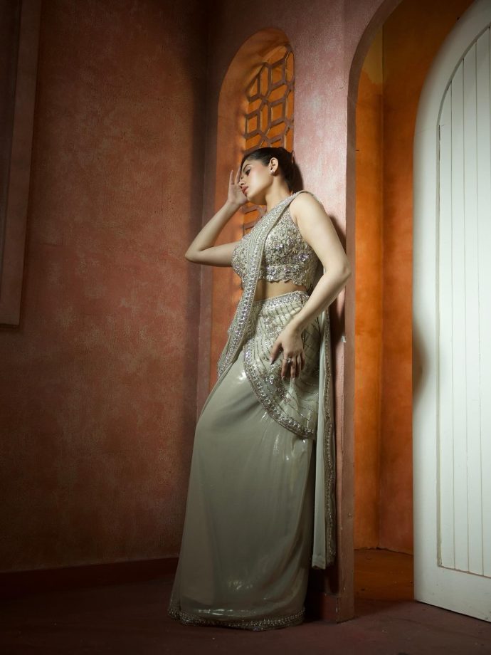In Photos: Jannat Zubair Shines In Beige Saree, Minimalistic Makeup Steals Spotlight 951647