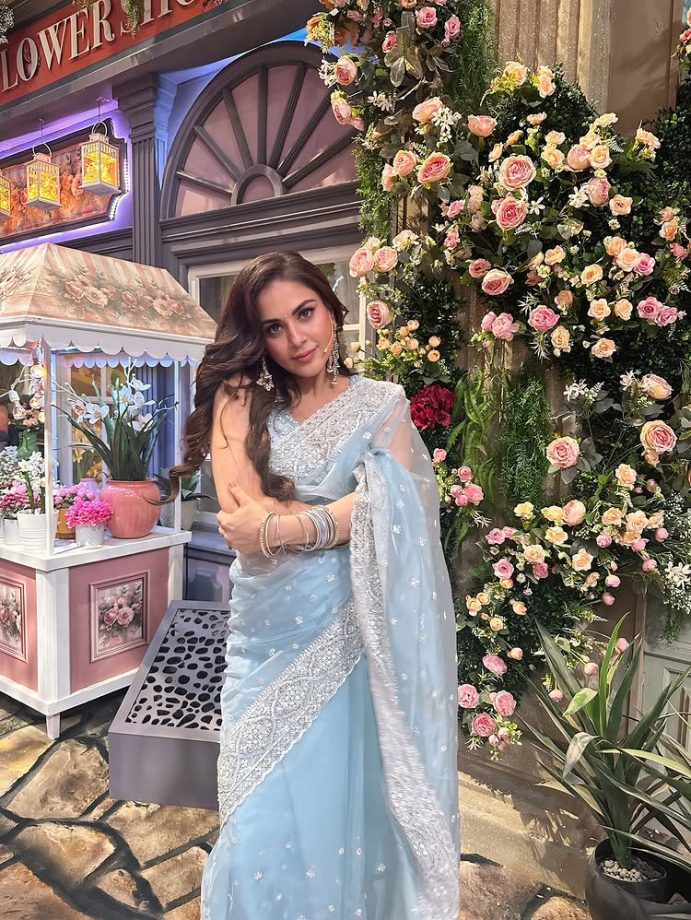 Kumkum Bhagya Actress Shraddha Arya Shines In See-through Blue Saree, Killer Smile Steals Spotlight 952482