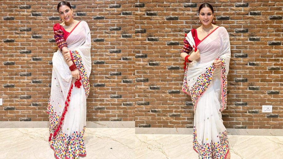 Kumkum Bhagya's Shraddha Arya Drapes Saree As Typical Mother, Her Simplicity Steals Hearts 953866
