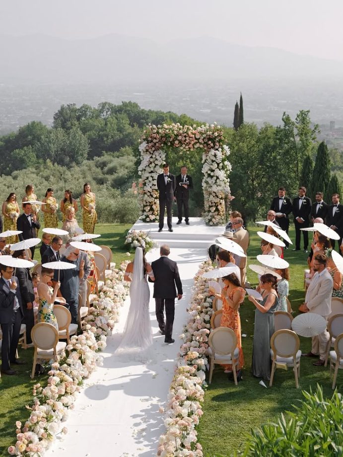Lauren Gottlieb Ties The Knot With Tobias Jones In A Dreamy Italian Wedding 952579