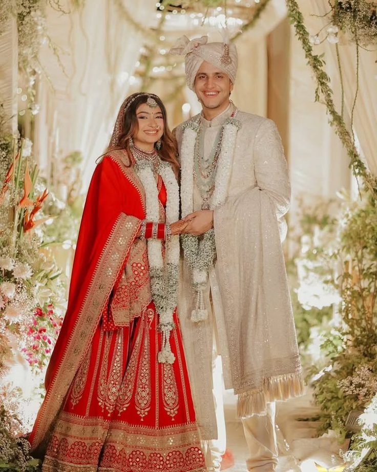 Nischay Malhan Ties The Knot With Longtime Girlfriend Ruchika Rathore 951477