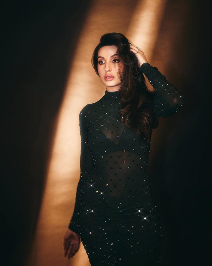 Nora Fatehi’s Transparent Bodycon Look is Pure Magic 954119