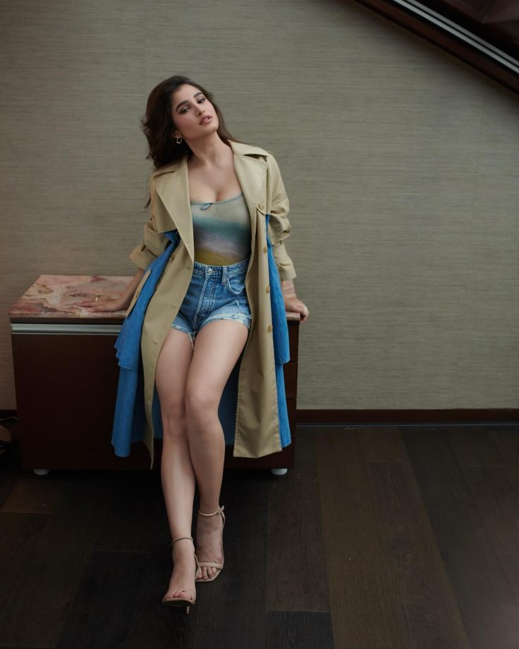 Rasha Thadani Rocks Cool Girl Vibes in Layers 950728