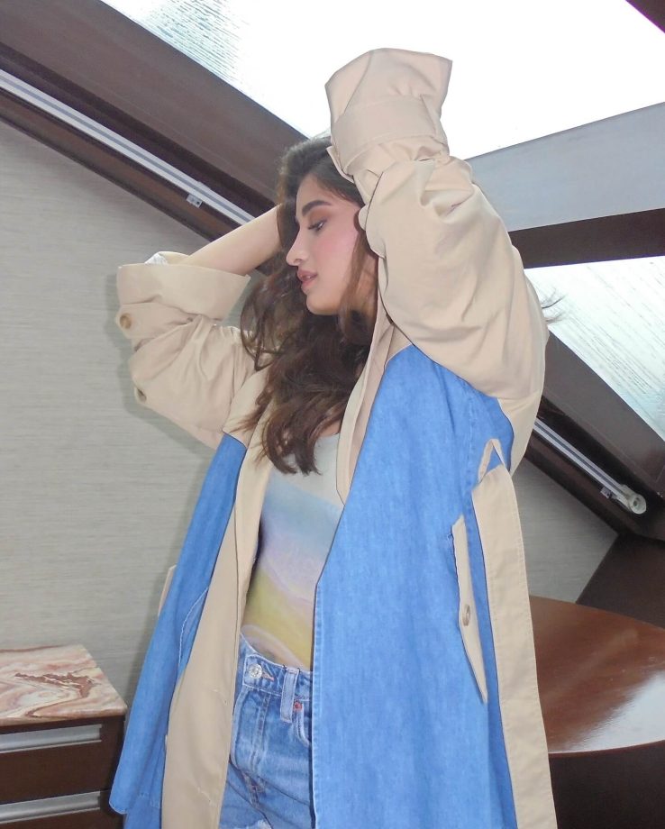 Rasha Thadani Rocks Cool Girl Vibes in Layers 950730