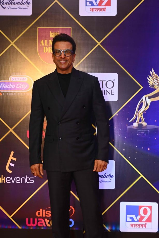 Red Carpet Moments: IWMBuzz Digital Awards Season 7 953133