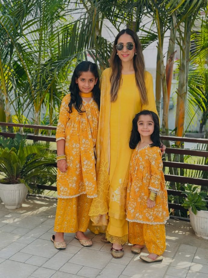 Shaheer Sheikh Celebrates Eid with Family in Jammu 951201