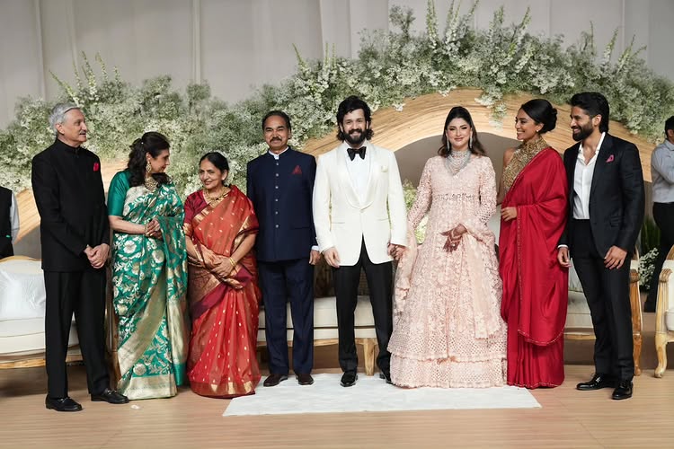 Sobhita Dhulipala Stuns In Blood Red Saree At Akhil’s Reception 951581