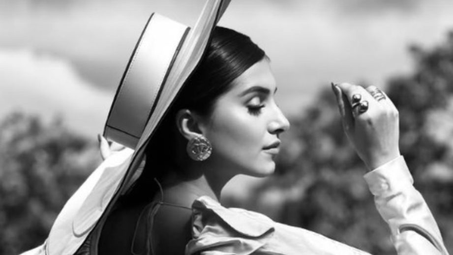 Tara Sutaria Goes Bold In Backless Gown, Makes A Statement With Her Huge Hat 951067