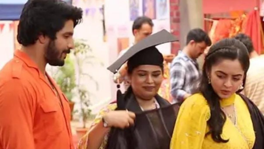 Udne Ki Aasha Written Update 15 June 2025: Juhi Dedicates Her Graduation Degree, Sayali Becomes Emotional 952004