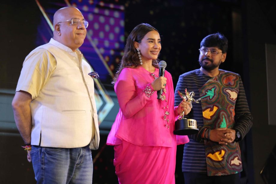 Winning Moments: IWMBuzz Digital Awards Season 7 953264