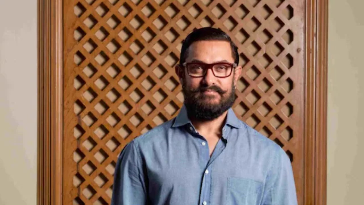 With the Odds Stacked High, Aamir Khan Swims Against the Tide Once Again 951803