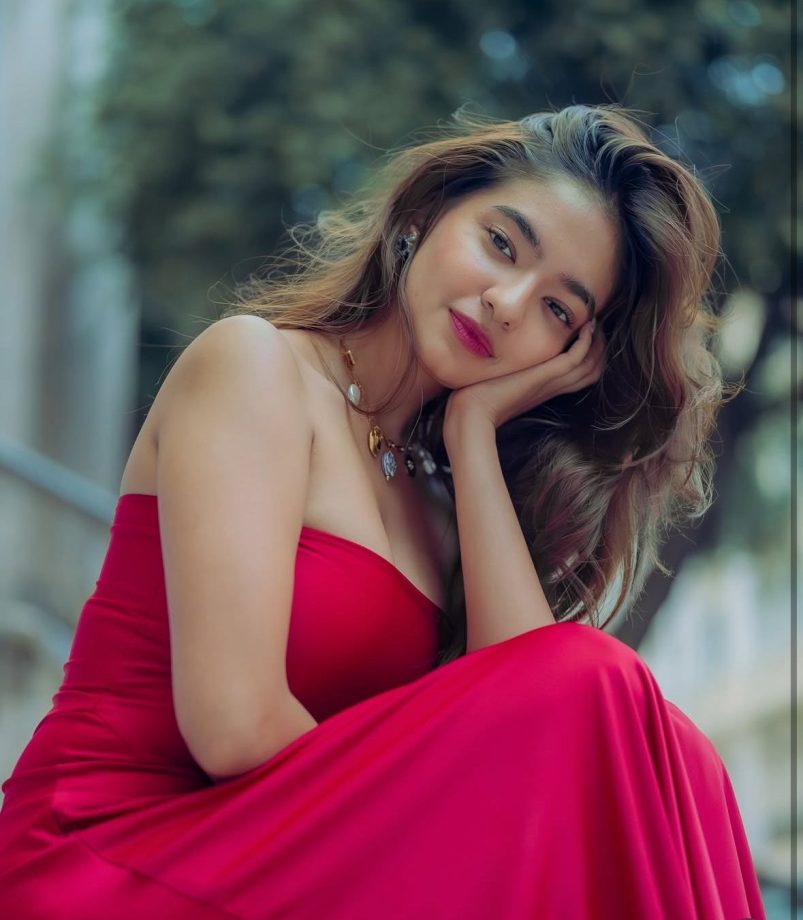 5 Times Anushka Sen Turned Heads in Gowns Like the Ultimate Fashion Queen 958495