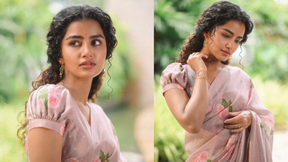 Anupama Parameswaran Channels Inner Beauty In Pink Floral Saree With Puff Sleeves Blouse - See Pics 954814