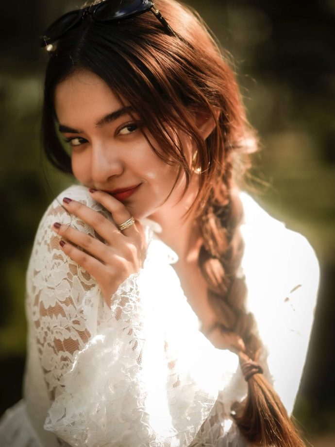 Anushka Sen Exudes Vintage Romance In White Netted Top & Braided Hairdo - See Pics 955426