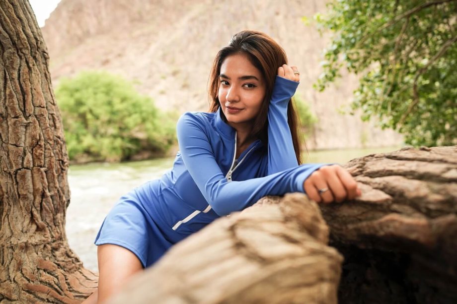 Anushka Sen’s Canyon Look is Travel Chic Goals 955211