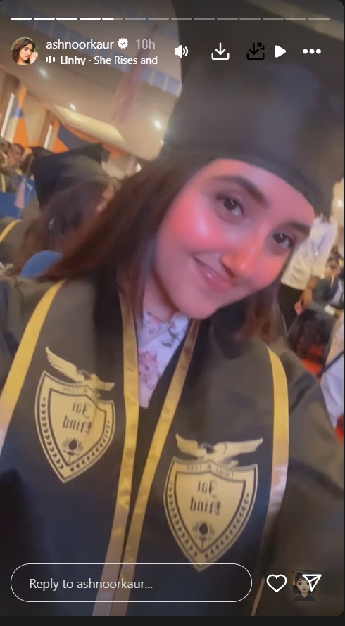 Ashnoor Kaur Graduates In BMM From Jai Hind College – A Perfect Blend Of Beauty With Brains! 958698
