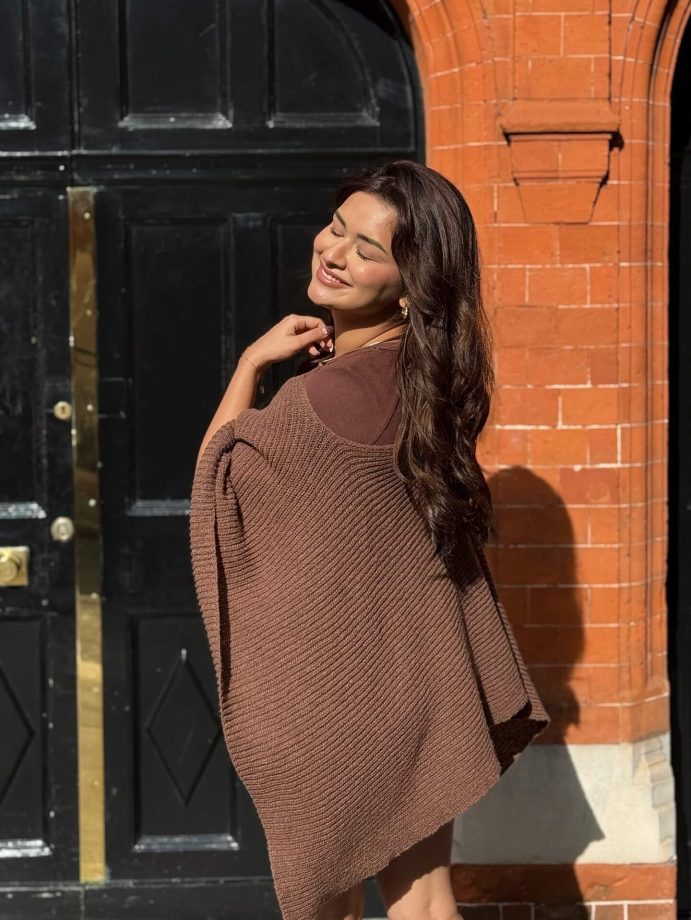 Avneet Kaur Turned London Streets Into Runway In Brown Knitted Pullover Sweater-Short Set: Check Price Tag 958015