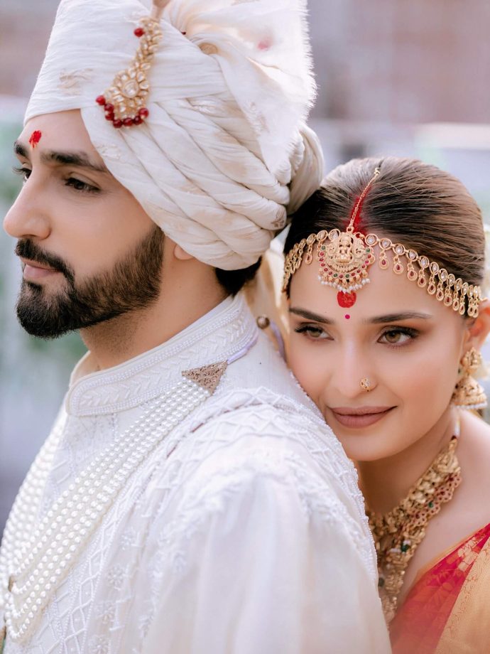 Babbal Rai and Aarushi Sharma Tie the Knot in a Simple Yet Beautiful Ceremony 957365