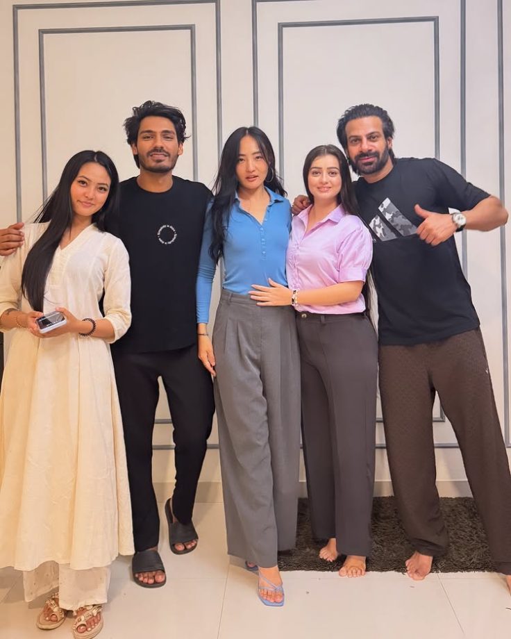 Bigg Boss 18 Reunion: Karanveer Mehra, Digvijay Rathee, Chum Darang, and Chahat Pandey had a fun meeting 957420