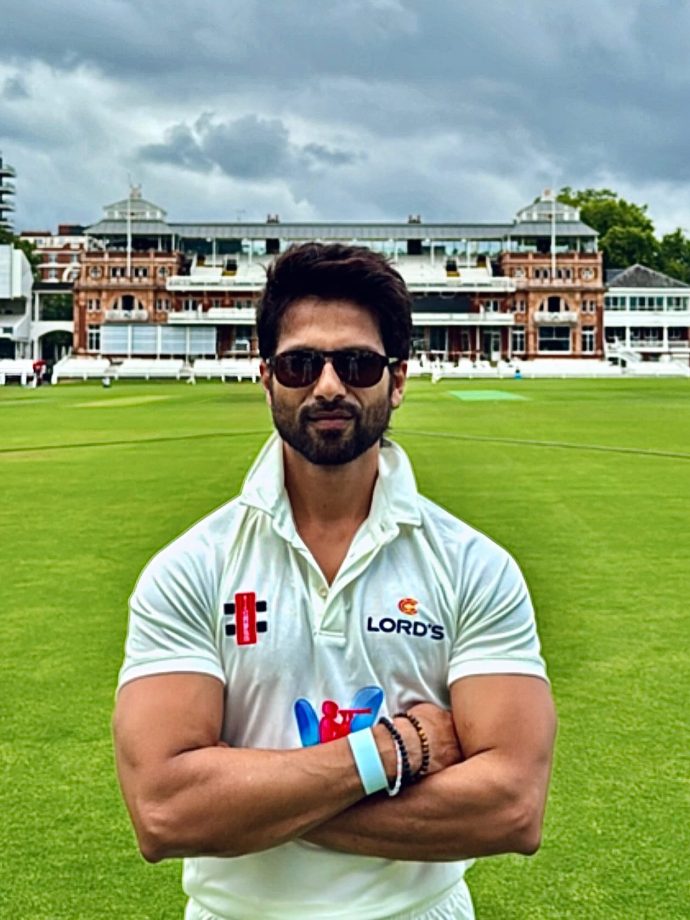 Bollywood News: Shahid Plays Cricket at Lord’s, Sara Spotted at Airport, Big Box Office Clash Ahead 960012