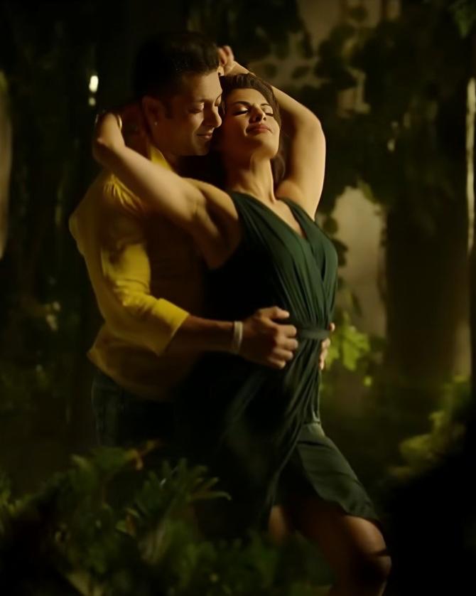 Celebrating 11 Years of Kick: Revisiting Salman Khan and Jacqueliene Fernandez’s Most Beloved Scenes 958951