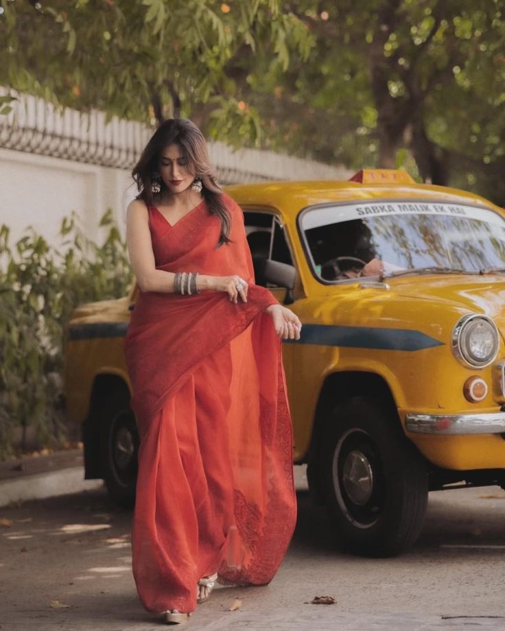 Chitrangda Singh’s Radiant Red Look is a Poem in Motion 955196