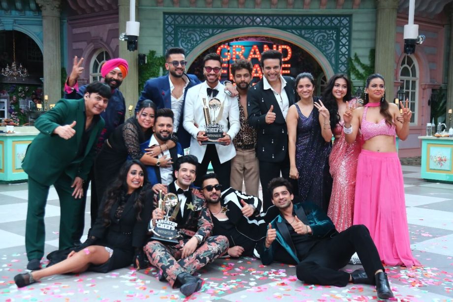 COLORS’ ‘Laughter Chefs Unlimited Entertainment’ season 2 wraps up with a flavourful finale as Karan Kundrra & Elvish Yadav lift the trophy! 959343