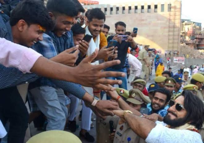 Fan Moments That Prove Why Ranveer Singh Is the Ultimate People’s Superstar! 954955