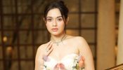 Jannat Zubair Rahmani’s Cinderella-Inspired Floral Fantasy 959112