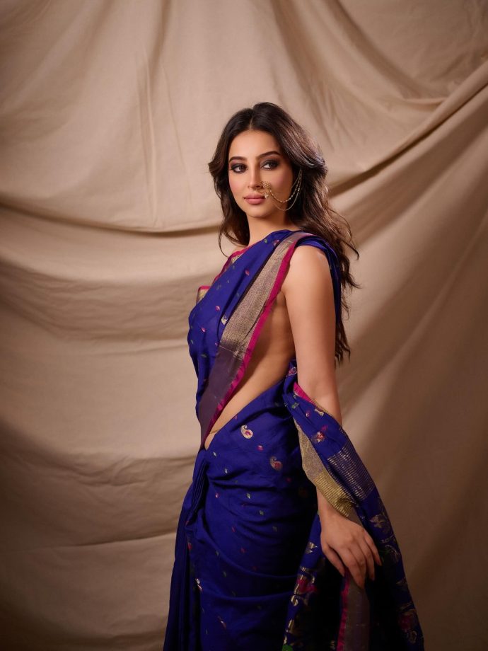 Jhanak Fame Chandni Sharma Showcases Her Bold Look In Blue Saree Without A Blouse 959306