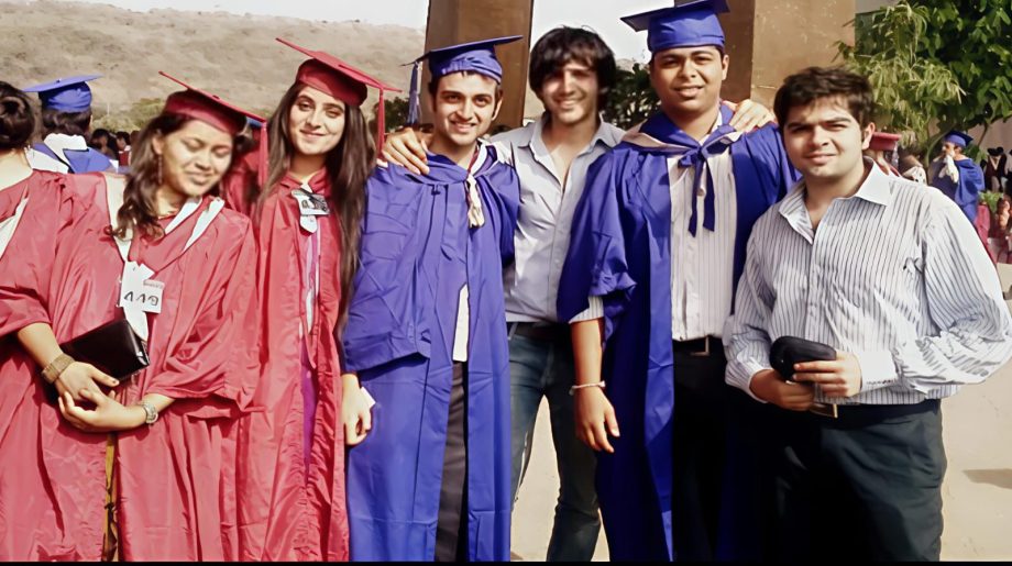 Kartik Aaryan’s Down-to-Earth Fan Encounters That Went Viral for All the Right Reasons 956032
