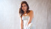 Kriti Kharbanda Keeps It Cool in Powder Blue Perfection 959054