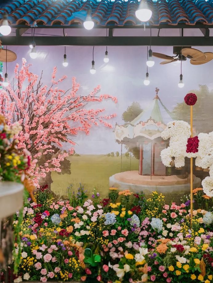 Mom-To-Be Malvika Raaj Shares Dreamy Baby Shower Pics! 958070