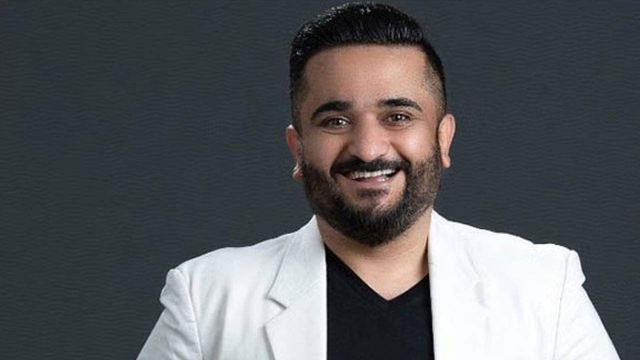 Neel Pandya steps down from Pixis 954506