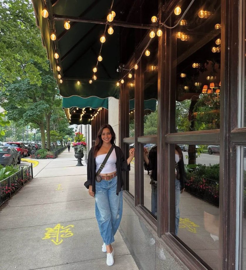 Neha Sharma’s Chicago vacation is one stylish serve after another 959787