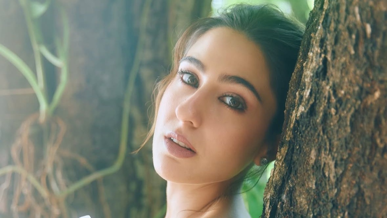 Netizens in Awe of Sara Ali Khan’s Performance in Metro… In Dino, Say, “So Simple, But so Heartfelt” 955010