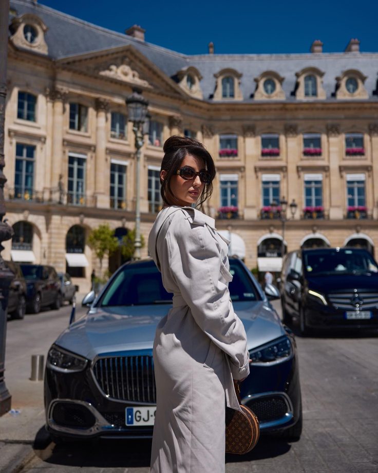 Nora Fatehi’s Luxe Trench Look Redefines High-Street Glam 955158