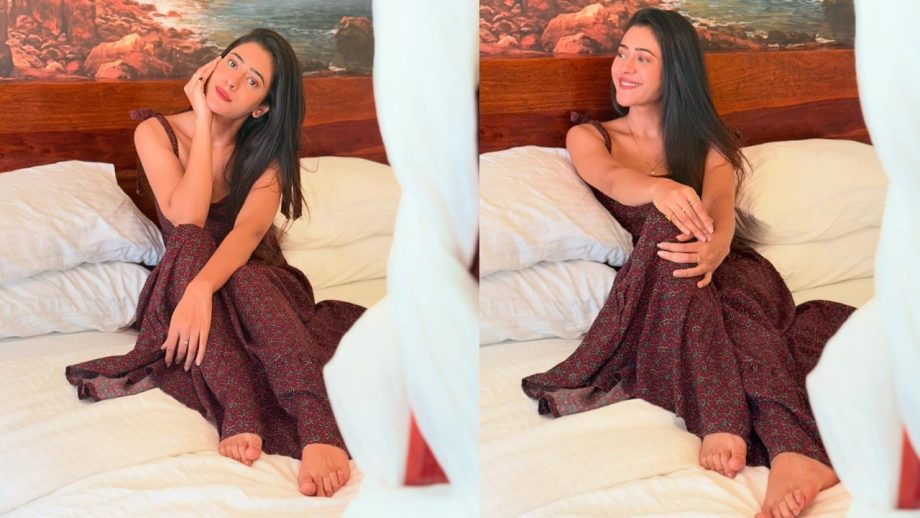 Palak Sindhwani To Hiba Nawab: TV Actresses Bloom In Floral Fashion This Monsoon 955468