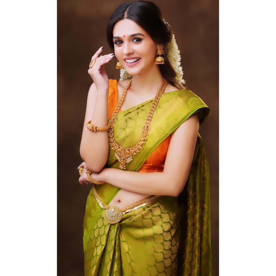 Pranali Rathod’s Traditional South Indian Look is Pure Ethnic Perfection 955969