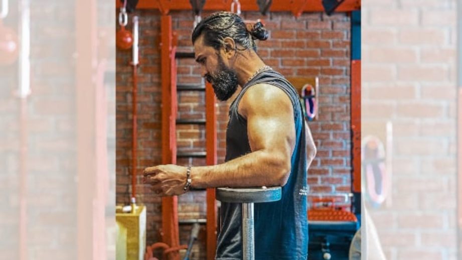 Ram Charan Begins Intense Prep for Peddi As New Shooting Schedule Starts 958130