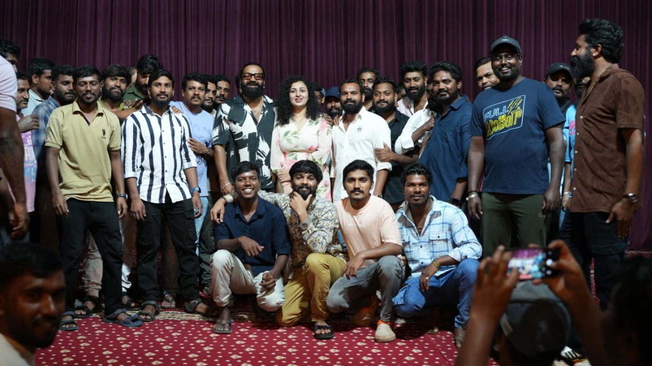Rishab Shetty Celebrated his birthday with Wife and and Kantara’s team! 955692