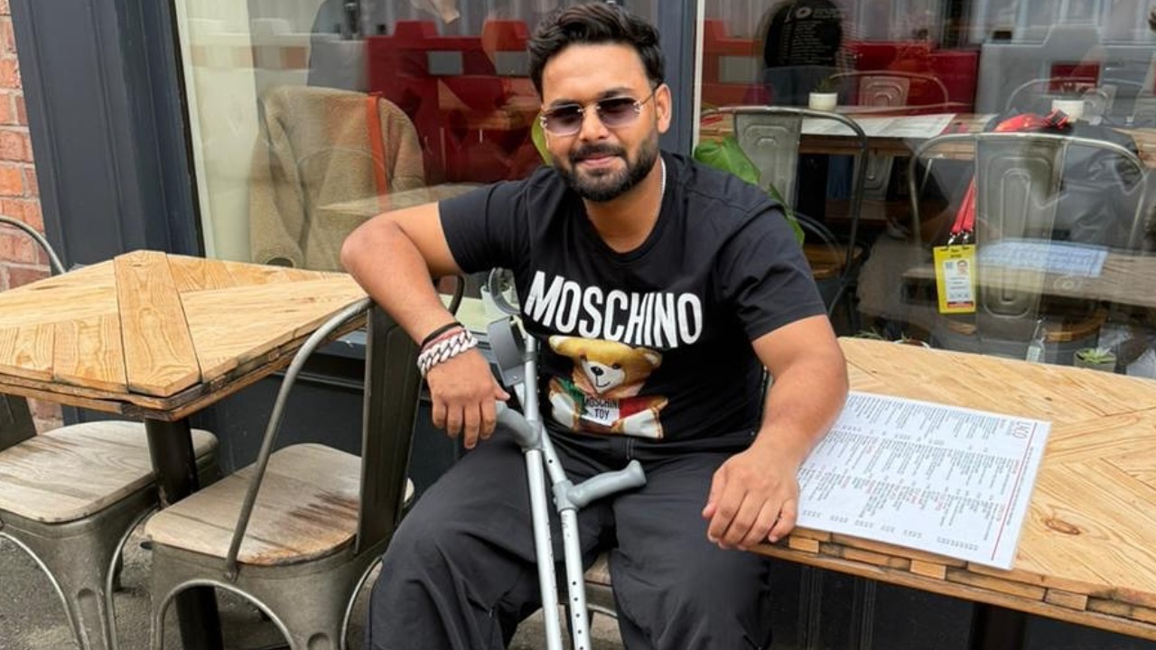 Rishabh Pant Emotional After Injury: “Will Give My 100%, Can’t Wait to Return” 959477