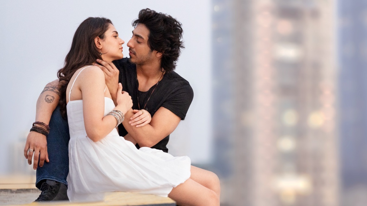 Saiyaara Box Office Collection Day 12: Ahaan-Aneet’s Musical Film Crosses 266 Cr in Just 12 Days 959737