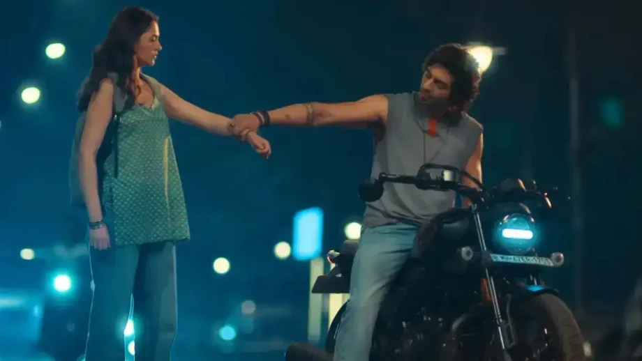 Saiyaara Review: A Toast to Love, Art and Devotion 957617