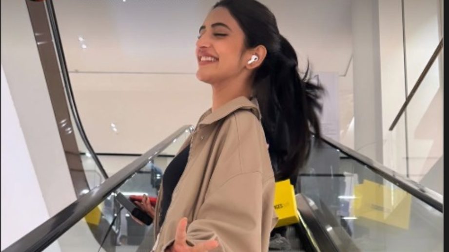 Sreeleela Slays the Escalator Runway in Chic Neutrals 959919