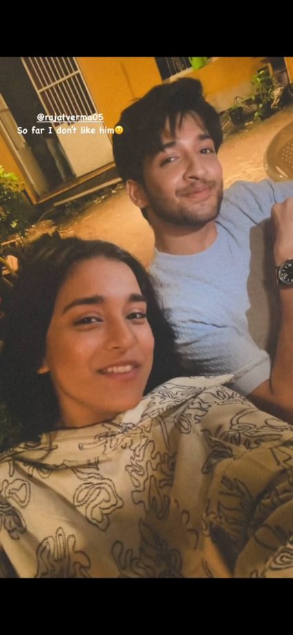 Sumbul Touqeer & Rajat Verma Light Up The Night Shoot In BTS Video From Itti Si Khushi Set 958544